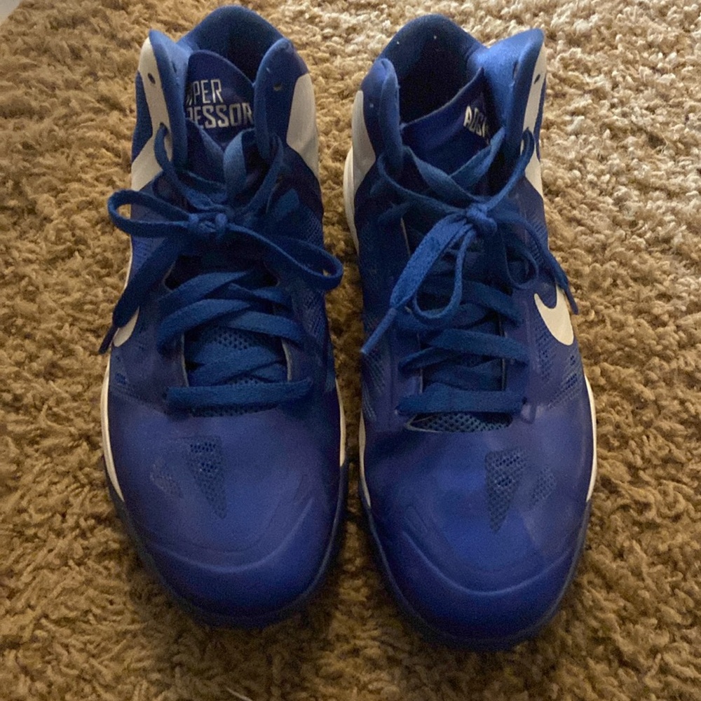 Nike basketball shoes size 8.5 royal blue and white